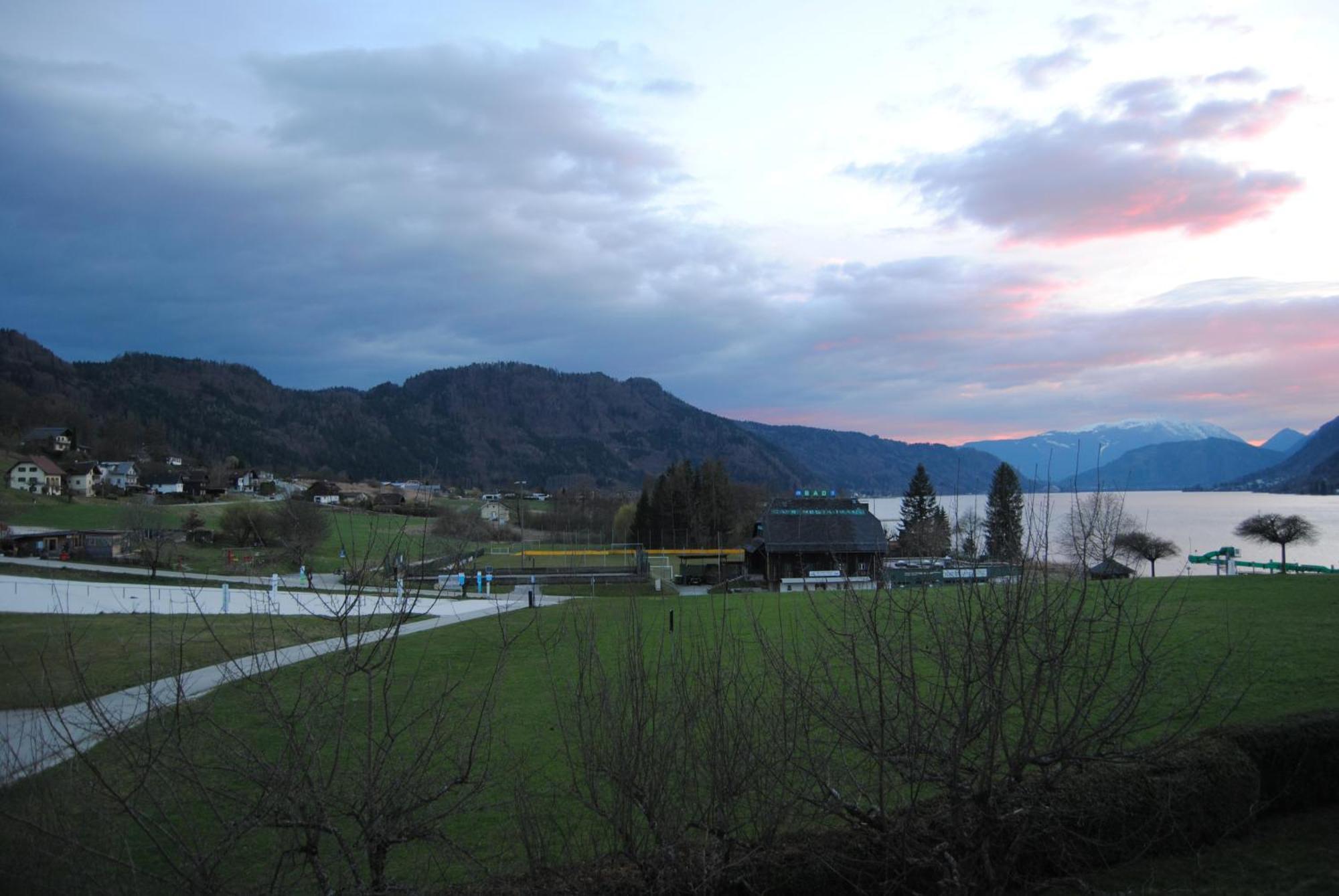 Fewo Ossiach Esterno foto